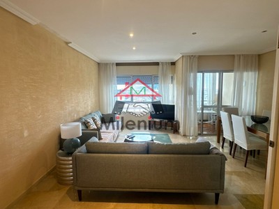 Piso en venta en Algeciras, Paseo De La Conferencia, con 4 dormitorios, 2 baños y terraza