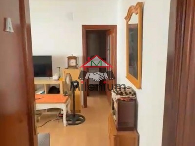 Piso en venta en Algeciras, Semicentro, con 4 dormitorios, 3 baños, balcón y 2 terrazas