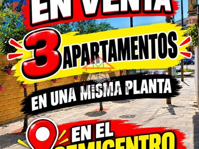 Piso en venta en Algeciras, Semicentro, con 4 dormitorios, 3 baños, balcón y 2 terrazas