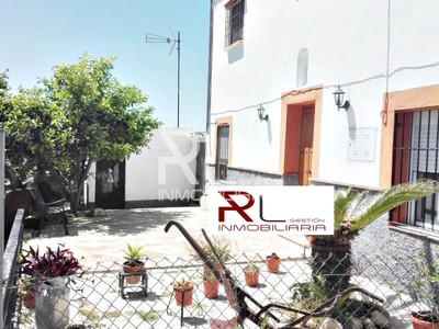 Casa de campo/finca rústica en venta en Carratraca, A Dos Minutos De La Carretera, con 3 dormitorios, baño, trastero, terraza y terreno