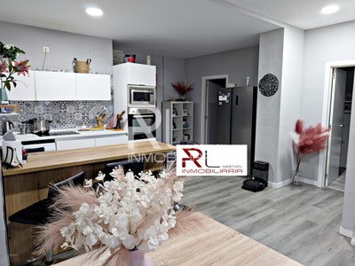 Duplex en venta en Málaga, con 3 dormitorios, 2 baños y trastero