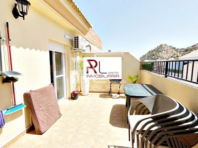 Ático en venta en Cártama, Ctra. Cártama-coín, con 3 dormitorios, baño y terraza