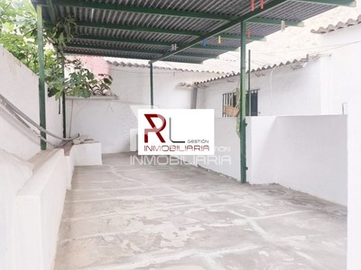 Casa mata en venta en Cártama, Centro De La Población, con 5 dormitorios, baño, trastero y terraza