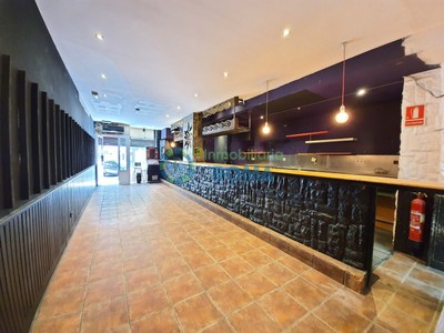 Local en venta en Vitoria, con 2 baños