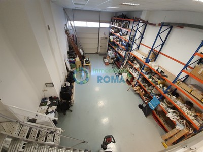 Local en venta en Vitoria, Arambizkarra, con baño