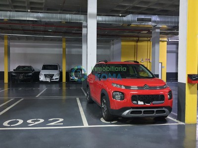 Garaje en venta en Vitoria, Centro