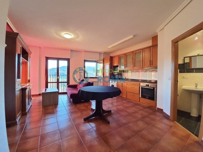 Duplex en venta en Treviño, Condado De Treviño, con 2 dormitorios, baño y aseo