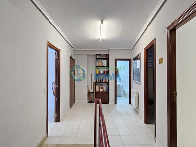 Local en venta en Vitoria, Casco Viejo, con 3 baños