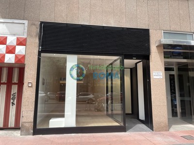 Local en alquiler en Vitoria, con aseo