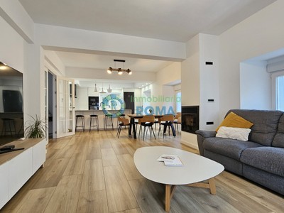 Casa en venta en Murgia, con 6 dormitorios, 2 baños, aseo y trastero