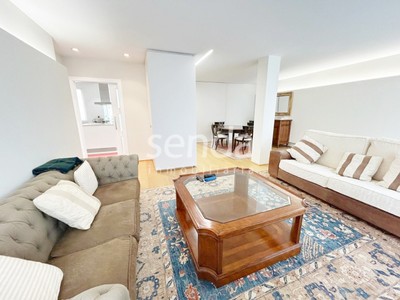Piso en venta en Vitoria, Florida, con 1 dormitorio, baño, trastero y terraza