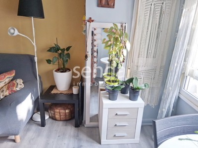 Apartamento en venta en Vitoria, Aldave, con 2 dormitorios, baño y trastero