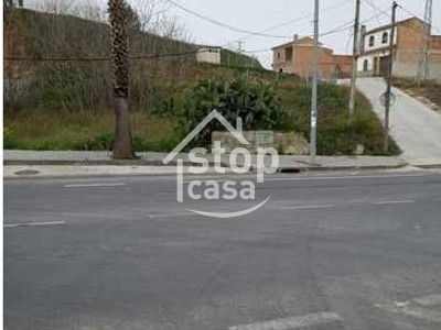 Solar en venta en Fernan Nuñez, Entrada Al Pueblo