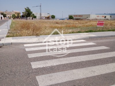 Solar en venta en Fernan Nuñez, Cerca Del Ambulatorio