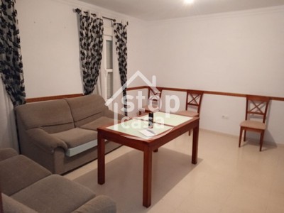 Casa en venta en La Rambla, Cuatro Caminos, con 3 dormitorios, 2 baños, plaza de garaje, trastero, 3 balcones y terraza