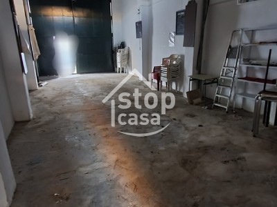 Solar en venta en Fernan Nuñez, Zona Comercial