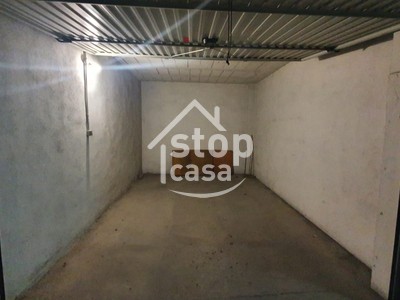 Garaje en venta en Fernan Nuñez, Zona Comercial
