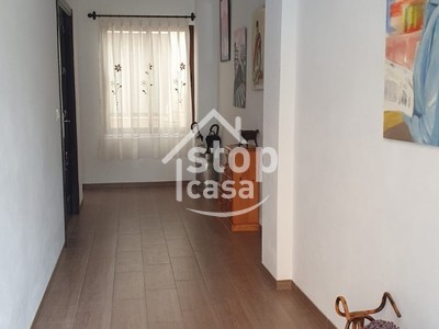Casa en venta en Fernan Nuñez, Zona Alta, con 5 dormitorios, 2 baños, trastero y 3 terrazas