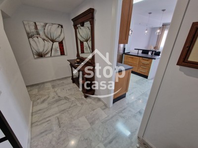 Ático en venta en Fernan Nuñez, Zona Alta, con 4 dormitorios, 2 baños, trastero, balcón y terraza