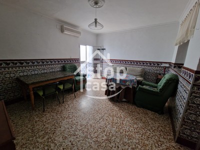 Casa en venta en Fernan Nuñez, Zona Alta, con 3 dormitorios, 2 baños y trastero