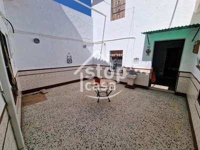 PATIO CENTRAL