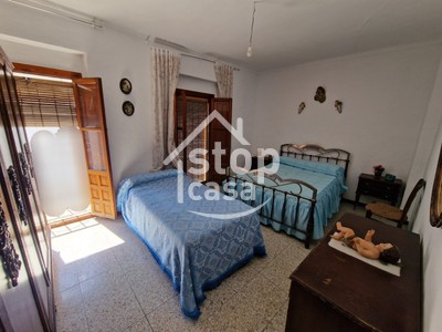 2 HABITACIÓN PLANTA ALTA DELANTERA