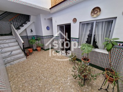 PATIO CENTRAL