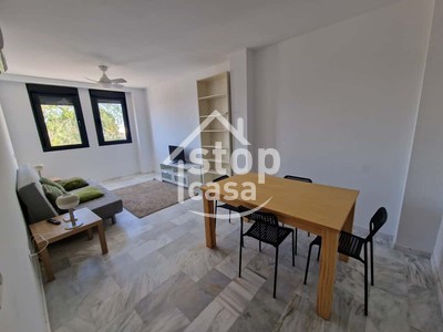 Piso en alquiler en Santa Cruz, Entrada Al Pueblo, con 3 dormitorios, 2 baños y 2 terrazas