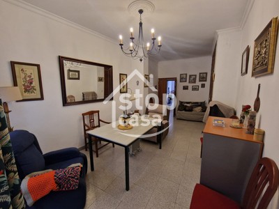 Piso en venta en Fernan Nuñez, Zona Centro, con 4 dormitorios, 2 baños, trastero y 2 terrazas