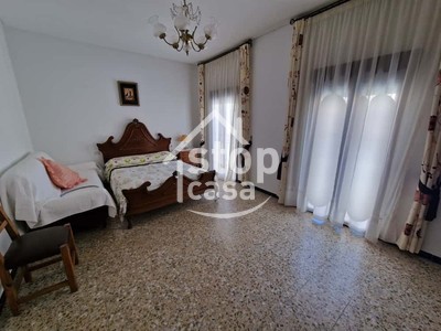 HABITACIÓN PRINCIPAL PLANTA ALTA