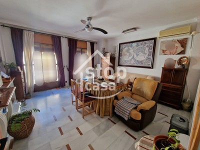 Piso en venta en Fernan Nuñez, Cerca Del Centro, con 5 dormitorios, 2 baños, trastero, 2 balcones y 2 terrazas