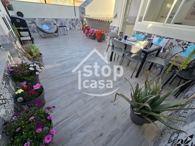 Piso en venta en Fernan Nuñez, Zona Alta, con 3 dormitorios, baño, trastero y 2 terrazas