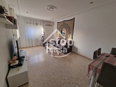 Piso en venta en Fernan Nuñez, Zona Alta, con 4 dormitorios, 2 baños, balcón y terraza