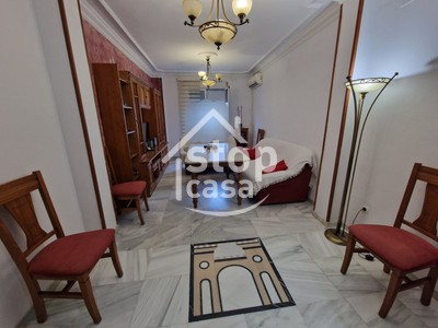 Piso en venta en Fernan Nuñez, Zona Baja, con 3 dormitorios, baño, trastero y balcón