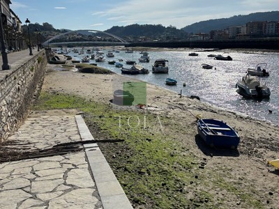 Piso en venta en Plentzia, con 2 dormitorios y 2 baños