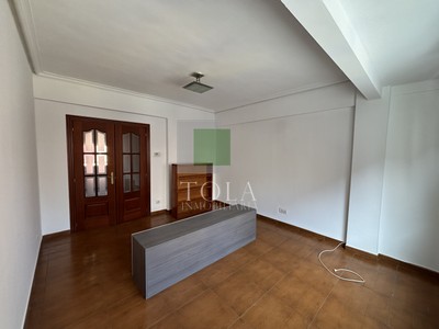 Piso en venta en Plentzia, con 4 dormitorios, baño y 2 balcones