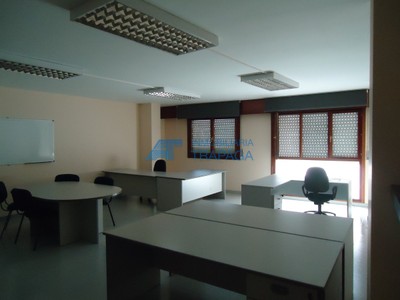 Oficina en alquiler en Trapagaran