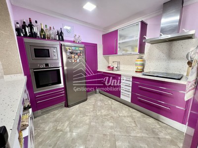 Apartamento en venta en Mogan, Amadores, con 4 dormitorios, baño y terraza