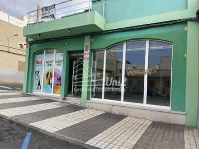 Locales en venta en Ingenio, Carrizal, con baño