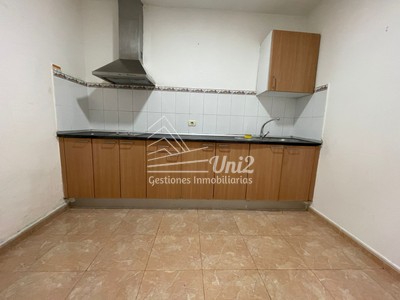 Casa en alquiler en Ingenio, Ingenio, con 2 dormitorios y baño
