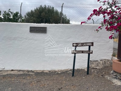 Casa en venta en Santa Lucía De Tirajana, Las Lagunas, con 1 dormitorio y baño