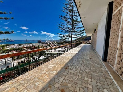 Casa en venta en Las Palmas De Gran Canaria, Ciudad Jardin, con 7 dormitorios, 6 baños, plaza de garaje, trastero, 2 terrazas y terreno