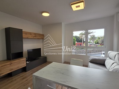 Piso en venta en Ingenio, Carrizal, con 2 dormitorios, baño, plaza de garaje y trastero