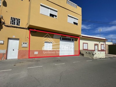 Locales en venta en Telde, con baño