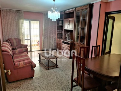 Piso en venta en Zaragoza, Torrero, con 3 dormitorios y baño