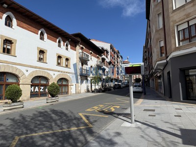 Locales en venta en Mungia, Trobika