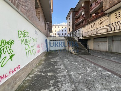 Locales en venta en Mungia, Berteiz