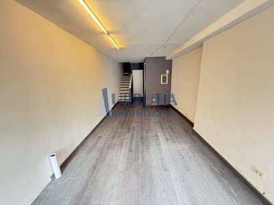 Locales en alquiler en Mungia, Aita Arrupe, con aseo