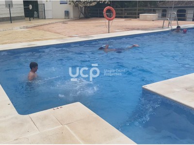 Apartamento en venta en Manilva, San Luis De Sabinillas, con 3 dormitorios, 2 baños y plaza de garaje