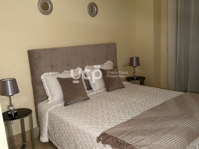 Apartamento en venta en Sotogrande, con 3 dormitorios, 2 baños, plaza de garaje y trastero